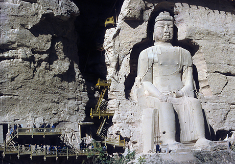 炳霊寺石窟塔